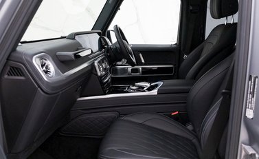 Mercedes-Benz G Series AMG Line Premium 14