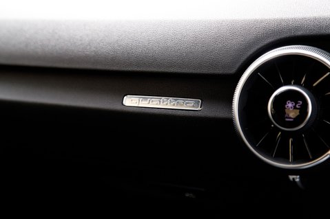 Audi TT Tt 45 TFSI Quattro Sport 2dr S Tronic Co 39
