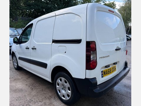Peugeot Partner 1.6 BlueHDi 854 Professional Panel Van 5dr Diesel Manual L1 (112 g/km, 97.6 14