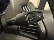 Ford Ecosport 1.0T EcoBoost Titanium 2WD Euro 5 (s/s) 5dr 14