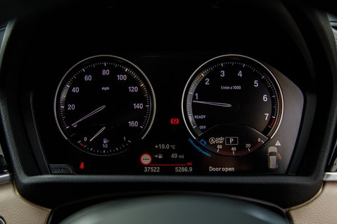 BMW X1 SDRIVE20I XLINE 10