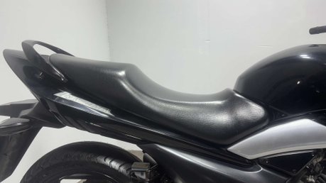 Suzuki Inazuma GW 2015 22K GOOD RUNNING COMMUTER BIKE 250CC MOT RIDES WELL 9