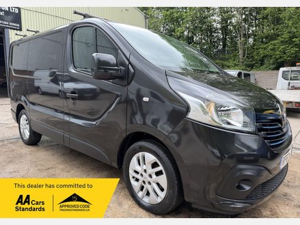 Renault Trafic 1.6 dCi ENERGY 27 Sport Nav Panel Van 5dr Diesel Manual SWB Standard Roof E