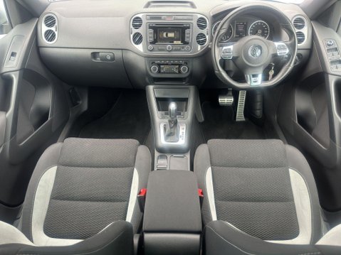 Volkswagen Tiguan 2.0 TDI BlueMotion Tech R-Line DSG 4WD Euro 5 (s/s) 5dr (Nav) 50