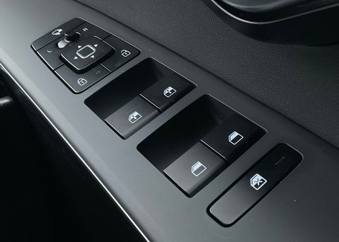 Kia Niro 1.6 GDI HEV '3' 22