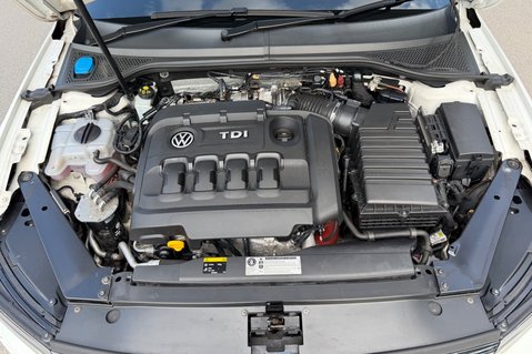 Volkswagen Passat GT TDI BMT 4MOTION DSG - RARE 4X4 -LEATHER -ULEZ COMPLIANT  50