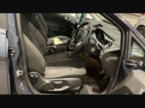 Ford Fiesta 1.0 Fiesta Zetec 5dr 11