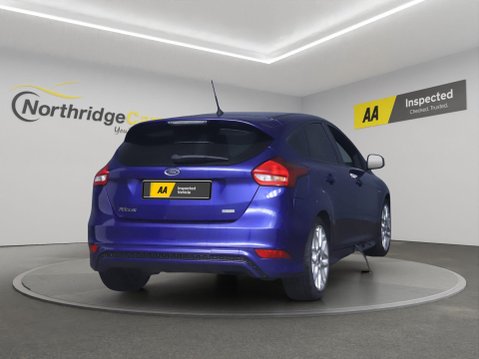 Ford Focus 1.0T EcoBoost ST-Line Euro 6 (s/s) 5dr 9