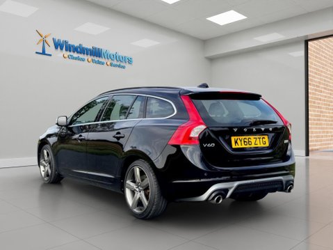 Volvo V60 2.0 D3 R-Design Nav Auto Euro 6 (s/s) 5dr 8