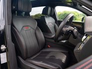 Bentley Bentayga V8 11