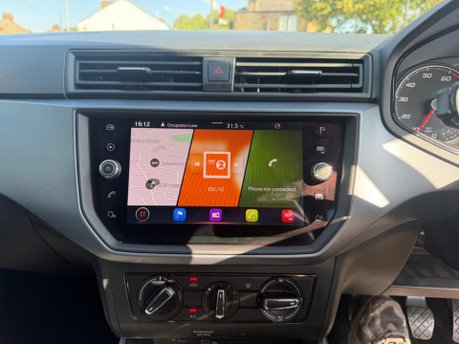 SEAT Arona TSI SE TECHNOLOGY 17