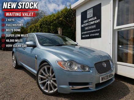 2009 XF 3.0D S V6 PREMIUM LUXURY SALOON 4DR DIESEL AUTO EURO 5 275... photo
