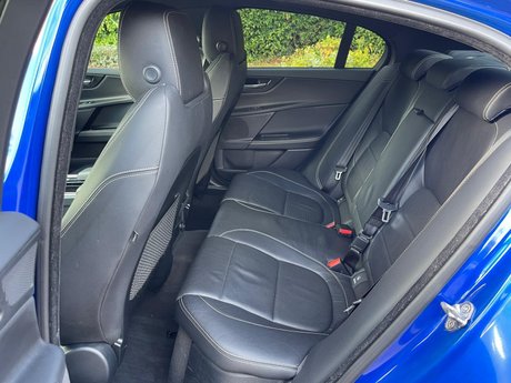 Jaguar XE 2.0i R-Sport Saloon 4dr Petrol Auto Euro 6 (s/s) (200 ps) 20