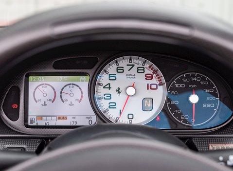 Ferrari 599 SA Aperta 17