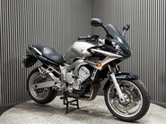 Yamaha FZ 2004 ONLY 22K GOOD RUNNING PROJECT BIKE 600CC 2