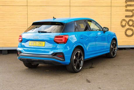 Audi Q2 TFSI S LINE BLACK EDITION