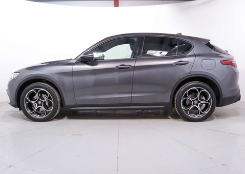 Alfa Romeo Stelvio 2.0 Stelvio Sprint TB AWD Auto 4WD 5dr 9