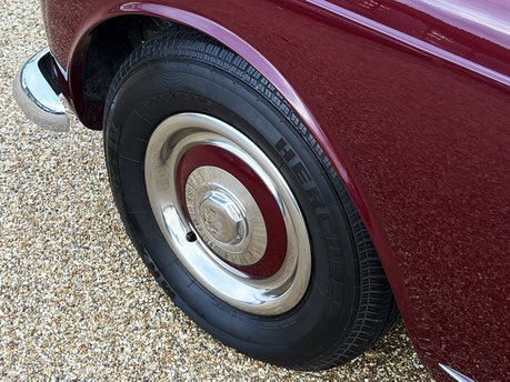 Bentley S1 Continental Mulliner Flying Spur 39