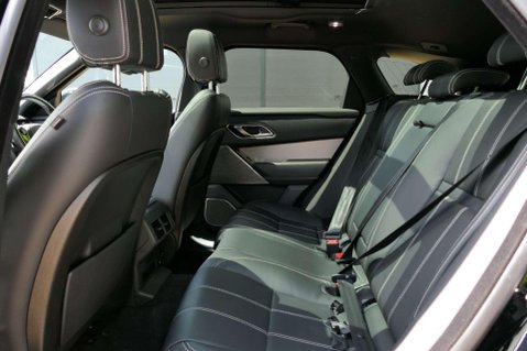 Land Rover Range Rover Velar R-DYNAMIC SE 21