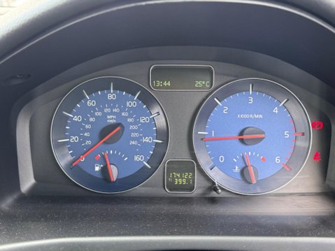 Volvo V50 1.6D DRIVe R-Design Euro 4 5dr 15