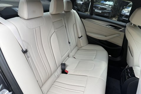 BMW 5 Series 520D M SPORT - RARE SOPHISTO GREY WITH IVORY LEATHER INTERIOR  17