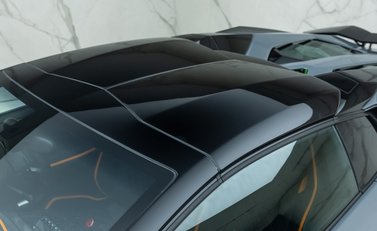 Lamborghini Aventador S LP 740-4 ROADSTER 32