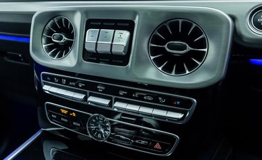 Mercedes-Benz G Class AMG G 63 21