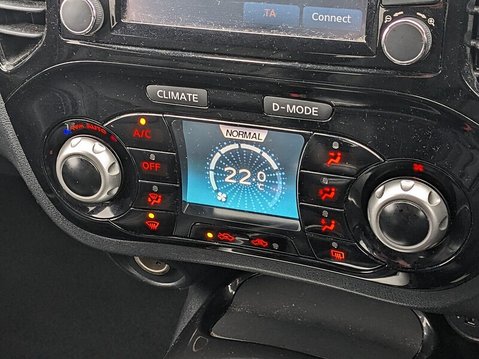 Nissan Juke TEKNA 25