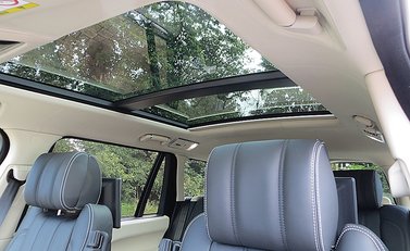 Land Rover Range Rover 4.4 SDV8 Autobiography LWB 2