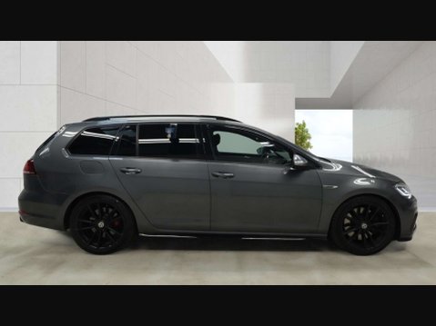 Volkswagen Golf 2.0 Golf R TSi Semi-Auto 4WD 5dr 5