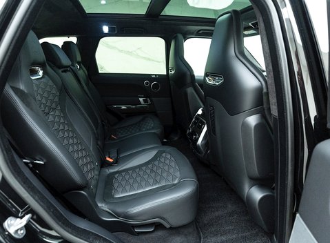 Land Rover Range Rover Sport 5.0 SVR Carbon Edition 15