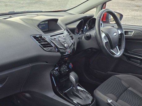 Ford Fiesta 1.0T EcoBoost Zetec Hatchback 5dr Petrol Powershift Euro 6 (100 ps) 19
