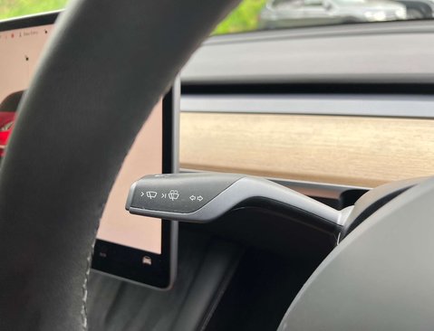 Tesla Model Y ModeL Y Long Range AWD 4WD 5dr 25