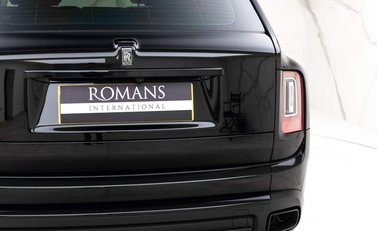 Rolls-Royce Cullinan V12 26