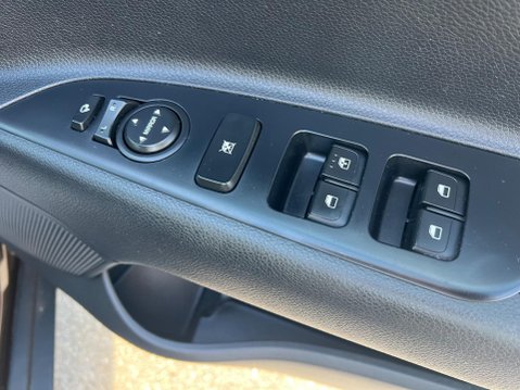 Kia Stonic 1.4 2 Euro 6 (s/s) 5dr 32