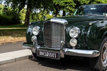 Bentley S2 Continental H.J. Mulliner 6