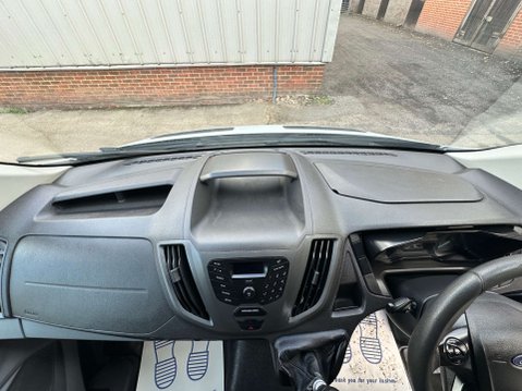 Ford Transit 2.0 350 EcoBlue FWD L2 H3 Euro 6 5dr 29