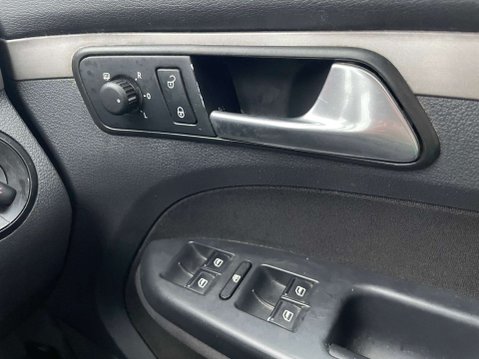 Volkswagen Touran 2.0 Touran Match TDI 140 5dr 21