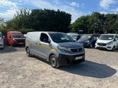 Peugeot Expert MWB L2H1 Bluehdi Professional 120 ps Twin Side Door EURO 6 4