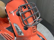 Piaggio Vespa Primavera 2018 ONLY 13K LONG MOT GREAT COLOUR SCHEME 125CC SCOOTER 40