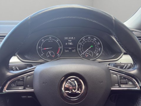Skoda Superb 1.6 TDI SE Technology DSG Euro 6 (s/s) 5dr 28