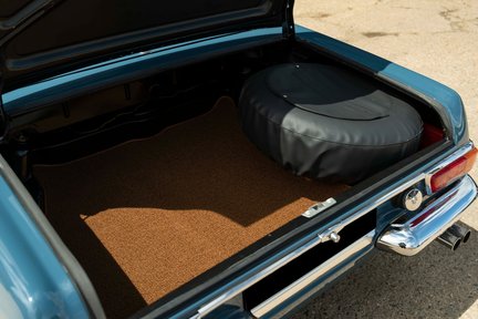 Mercedes-Benz SL 280 Pagoda 55