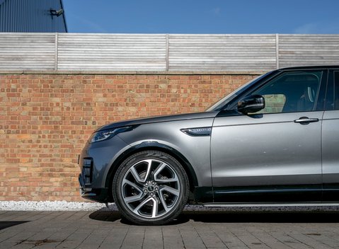 Land Rover Discovery Td6 HSE Luxury 30