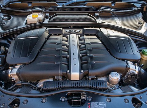 Bentley Continental Supersports Convertible ISR 30