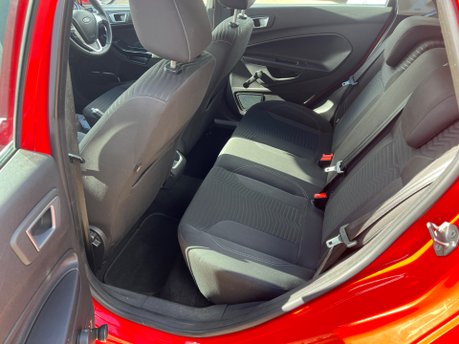 Ford Fiesta ZETEC 11