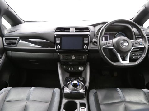 Nissan LEAF 40kWh Tekna Auto 5dr 9
