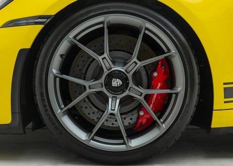 Porsche 911 GT3 TOURING (992)