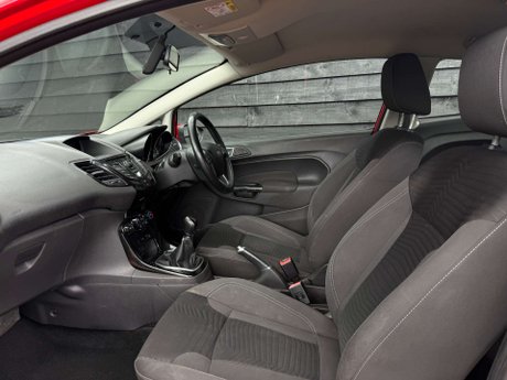 Ford Fiesta 1.2 Fiesta Zetec 3dr 32