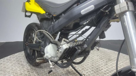 Derbi Senda 50 DRD 2 STROKE PROJECT BIKE 50CC SUPERMOTO GEARED 50 23