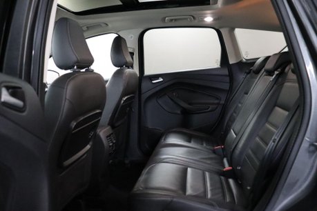 Ford Kuga TITANIUM X EDITION 42
